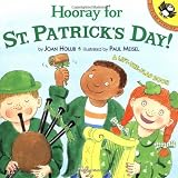 Saint Patrick's story for children : his feast day: 17th March : a bilingual old Irish legend