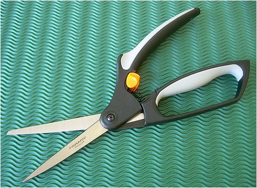 Fiskars Spring Action Bent Scissors