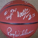 2006-07 UNC team autographed NCAA basketball (Tyler Hansbrough, Roy Williams etc)