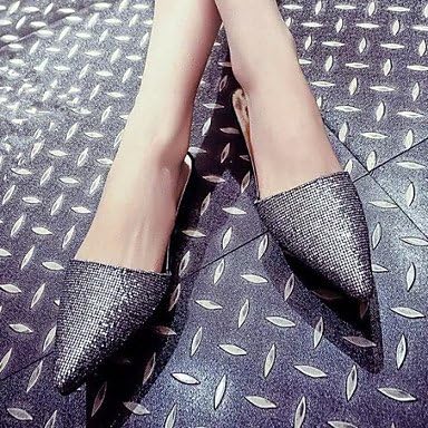 Women's Shoes Flat Heel Fashion Pointed Toe Sequins Sandals/Slippers Casual Silver/Gold