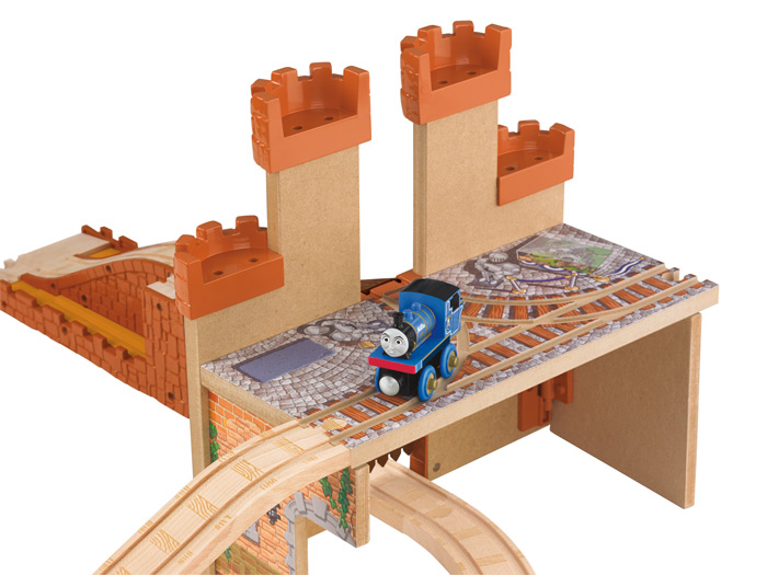 FisherPrice Thomas the Train Wooden Railway King of the Railway Set Toys & Games