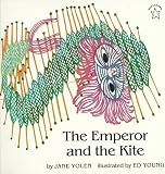 [(The Emperor and the Kite )] [Author: Jane Yolen] [Jul-1998]