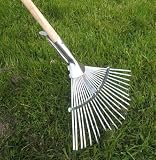 Gartenrechen mit Holzstiel 1,45 m verstellbar, Garten Fächer Laub Rechen Besen (LHS)