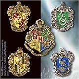 Eigenschaften pbm  / 5teiliges Broschen Set Harry Potter