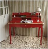 Roter Sekret&auml;r Barock Stil mit Gold abgesetzt