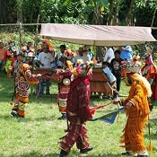 Rio Dulce, Guatemala: Audio Journeys Explores the Mayan World of Guatemala | [Patricia L. Lawrence]