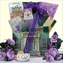 Settling Housewarming Gift Basket
