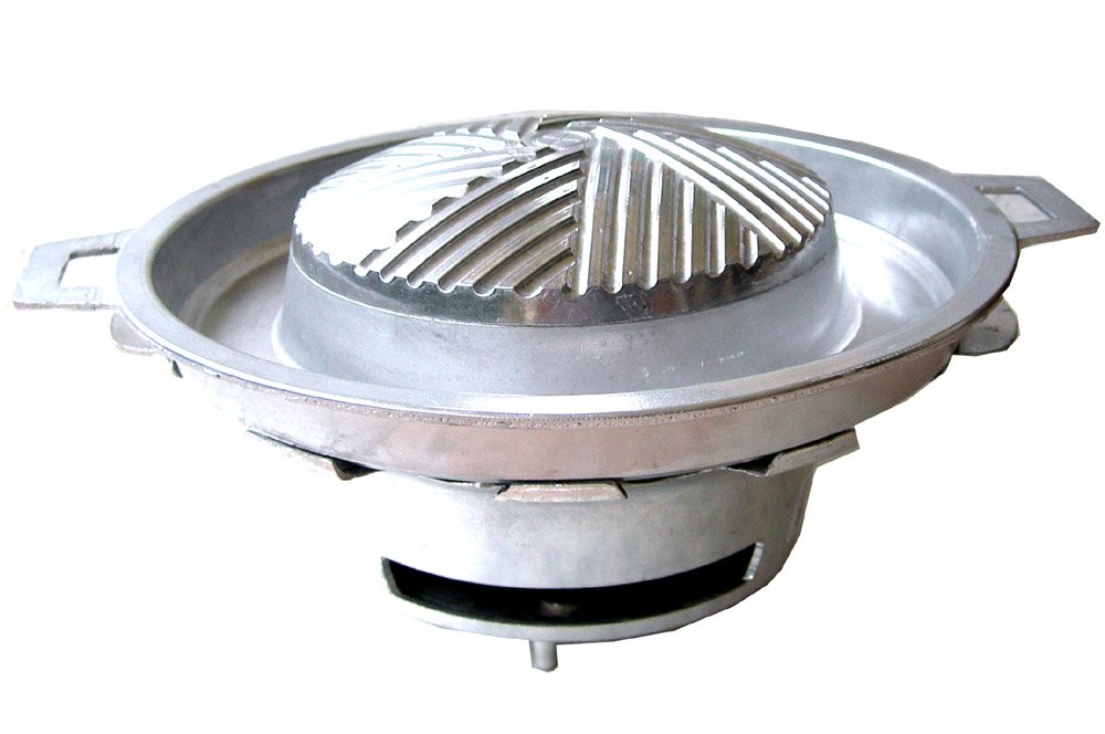 Amazon.com : Thai Korean Japanese Style BBQ Grill Steak Hot Pan + ...