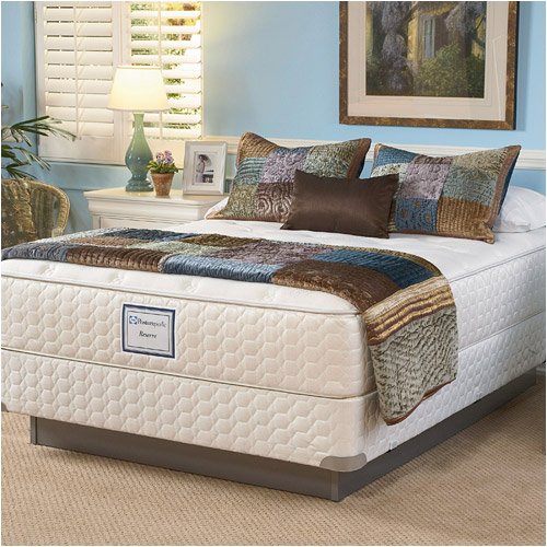 Kitchen: Sealy 50481561 / 60400X31 Sealy Posturepedic King Timber Oaks Plush Mattress Set