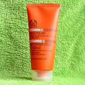 Body Shop Vitamin C Cleansing Face Polish