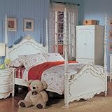 IMAGE OF Full Poster Bed with Turned Finials
