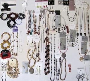 76 Below Wholesale Jewelry Lot Costume Fashion Mixed NEW YORK & COMPANY SONOMA XHILARATION includes 37 Necklaces 24 Pairs of Earrings 13 Bracelets 1 Anklet Toe Ring Set 1 Pin INVENTORY LIQUIDATION CLEARANCE SALE