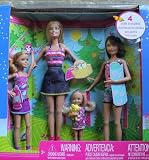 Barbie Glamour Camper – Exclusive Set with 4 Dolls