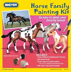 BREYER HORSSE FAMILY PAINTING KIT STABLEMATES