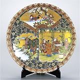 九谷焼 15号飾皿（皿立付き） 本金青粒割取の図 大雅 作の画像
