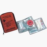 Set premier secours voyage rouge 110x150x25