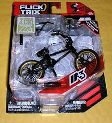 Flick Trix Mirraco ~IA 3~ 4" Bmx Bike (Random Colors) [Toy]