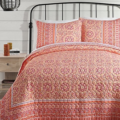 Jessica Simpson Mosaic Border King Quilt