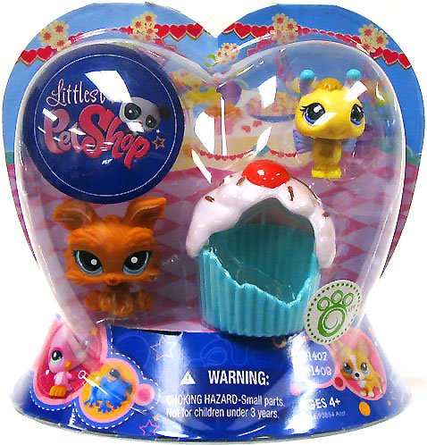 Cheapest Games and Toys Littlest Pet Shop Exclusive Valentines Day 2Pack Bumblebee & Dog with Cupcake