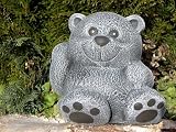 Eigenschaften Tiefes Kunsthandwerk GbR  / Steinfigur Tierfigur Bär Teddy schiefergrau