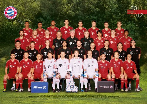 Ravensburger 19121 - FC Bayern M&uuml;nchen Saison 2011/2012 - 1000 Teile Puzzle