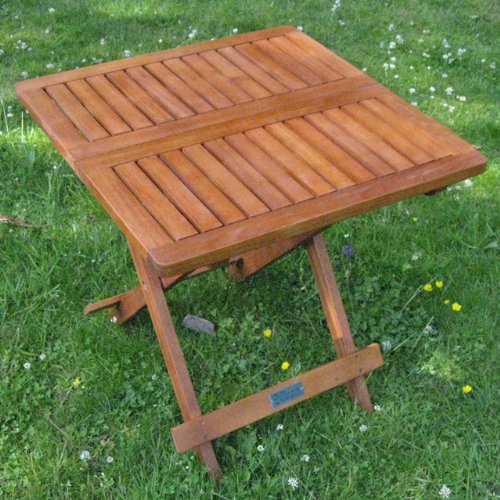 Belardo Minoa Beistelltisch Holz Kaffeetisch Klapptisch 50x50cm Eukalyptus FSC Tisch klappbar