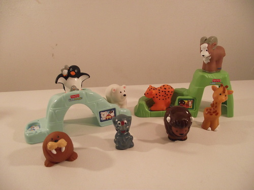 Amazon.com: Little People Animal Sounds Zoo: Toys &amp; Games