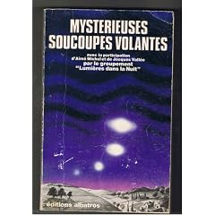 Myst�rieuses soucoupes volantes.
