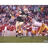 NCAA Anthony Fasano Notre Dame Eluding Tackle Vs USC Horizontal Autographed 8-by-10-Inch Photograph