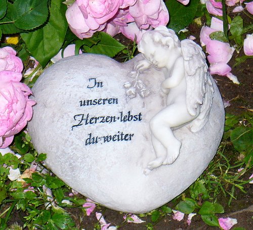 Gedenkherz mit Engel 