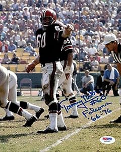 Autographed Nobis Photo - 8x10 #W66985 - PSA/DNA Certified - Autographed NFL Photos