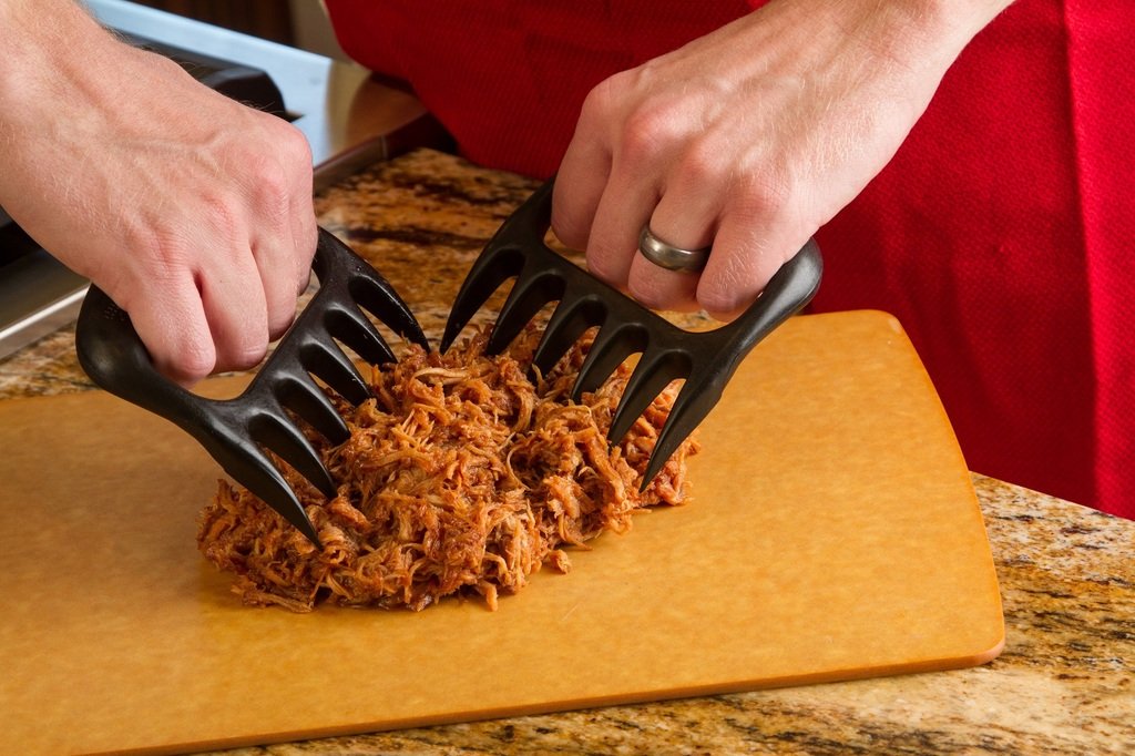 Amazon.com: Original BEAR PAWS Pulled Pork Shredder Claws - BBQ ...