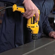 DEWALT DWD112 8.0 Amp 3/8-Inch VSR Pistol-Grip Drill with Keyless All-Metal Chuck