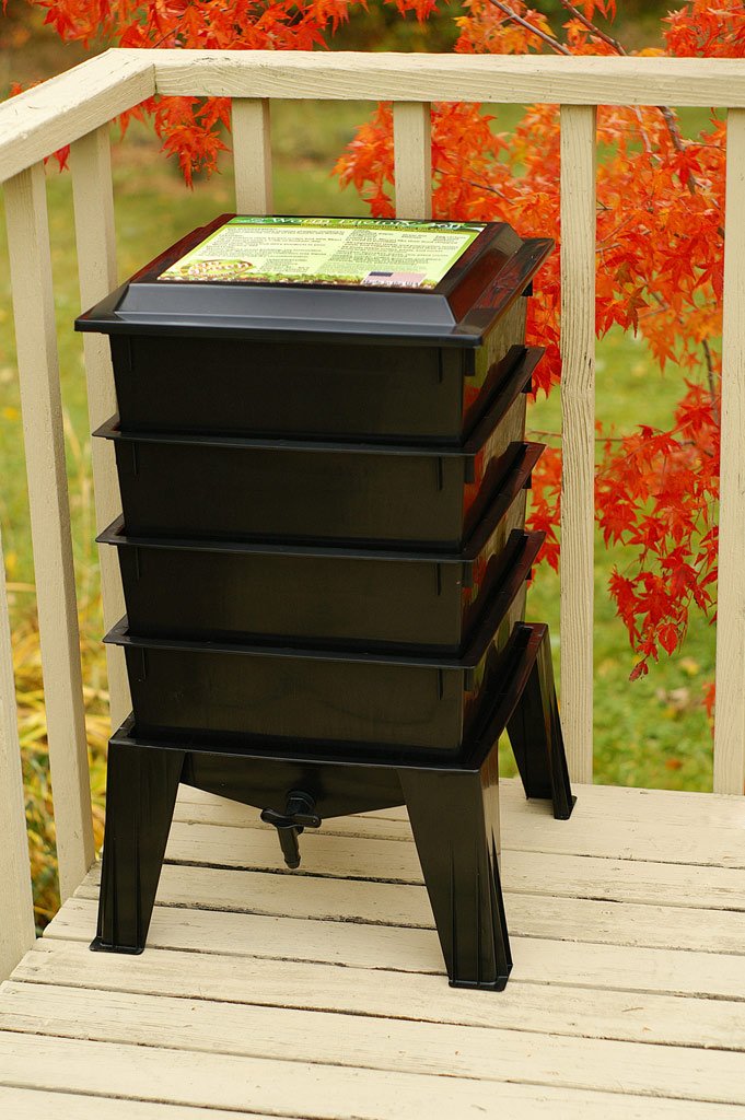 Worm Factory 360 Composting Bin (Terracotta) With 1000 Live Composting