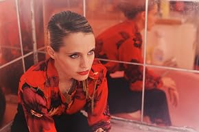 Image of Anna Calvi