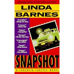 Snapshot/a Carlotta Carlyle Novel