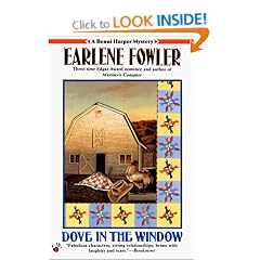 Dove in the Window (Benni Harper Mysteries)
