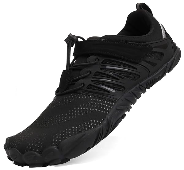 cross trainers with wide toe box