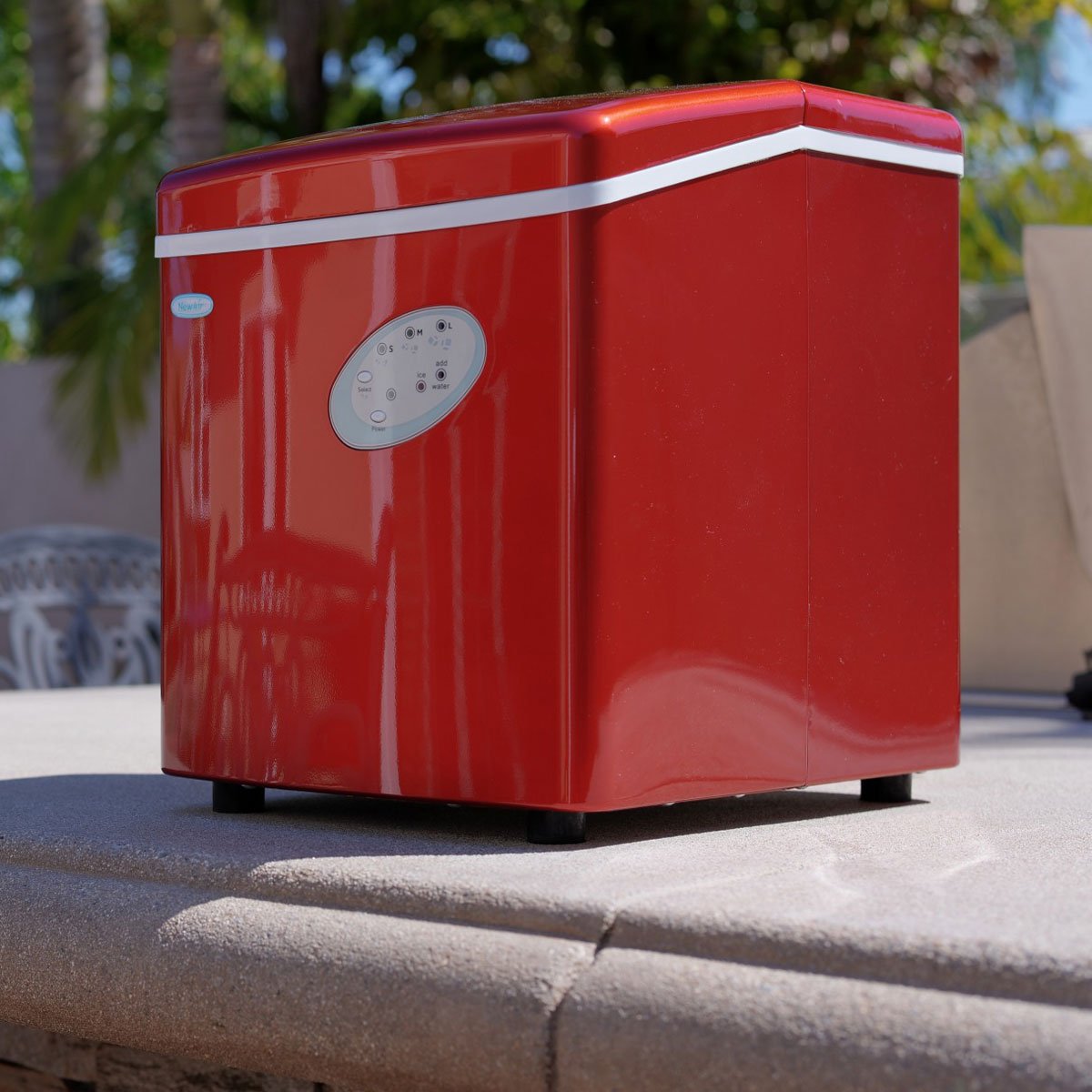 Product Insights NewAir AI100R 28Pound Portable Icemaker, Red