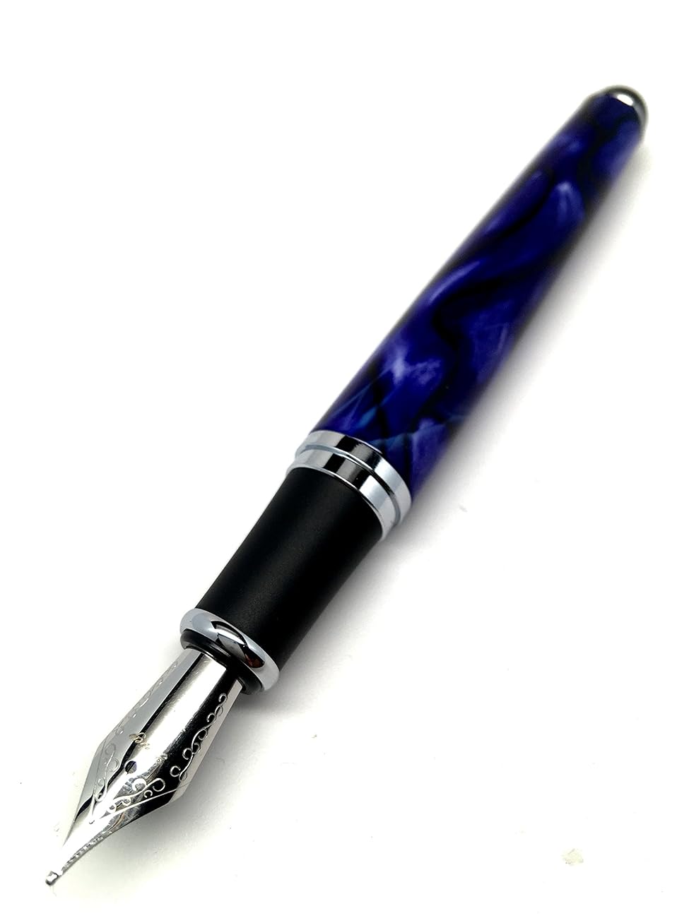 Fountain Pen The Classic Edition Medium Nib With Ink Cartridge and