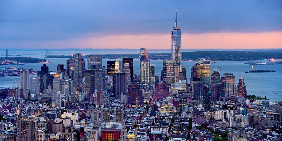 Amazon.com: View towards One World Trade Center, Manhattan, New ...