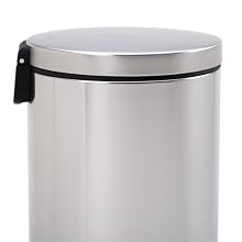 simplehuman Round Step Trash Can, Fingerprint-Proof Brushed Stainless Steel, 30 Liters /8 Gallons