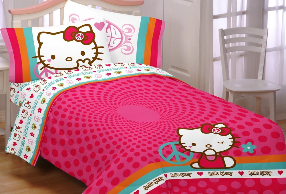 Hello Kitty Peace Kitty Comforter