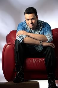 Image of Victor Manuelle