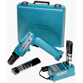 Makita 6095DWE 3/8-Inch 9.6 Volt Cordless Keyless Drill with Two Batteries