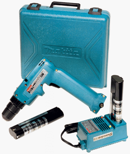 ASIN:B0000226A0:Makita 6095DWE 3/8-Inch 9.6 Volt Cordless Keyless Drill with Two Batteries