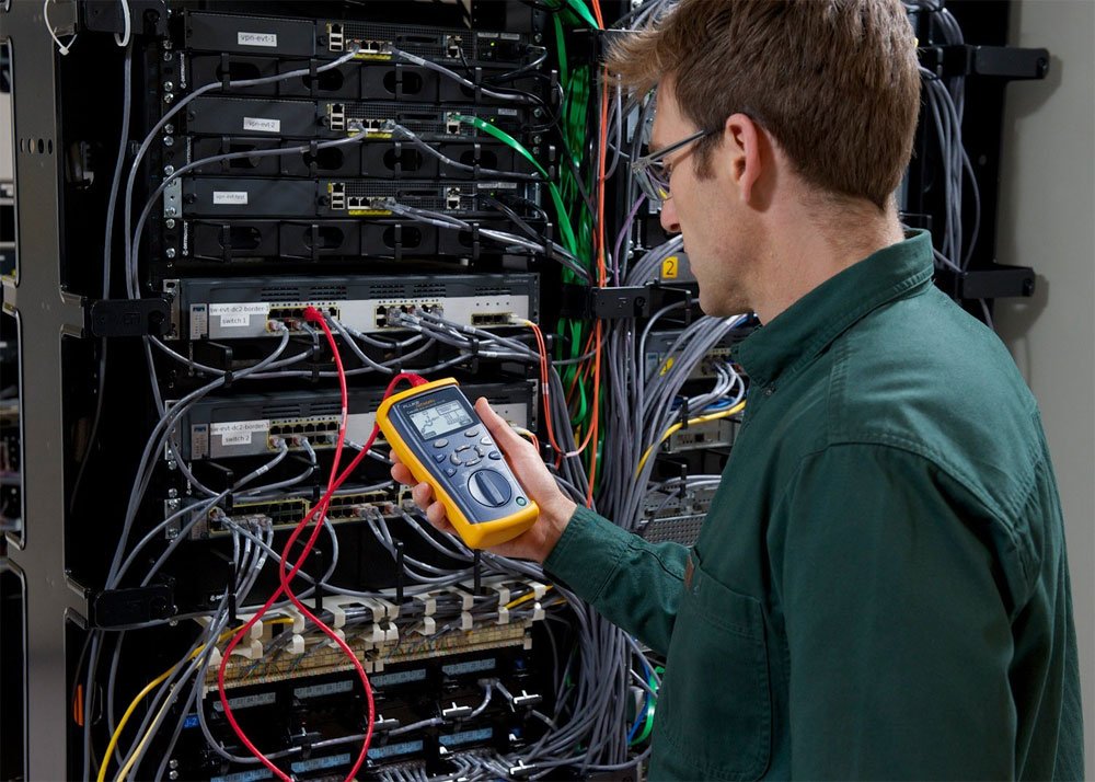 Amazon.com: Fluke Networks CIQ-GSV2 CableIQ Network Cable Tester ...