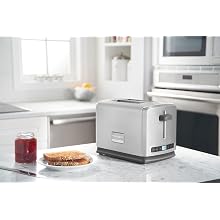 Frigidaire Professional 2-Slice Wide Slots Toaster