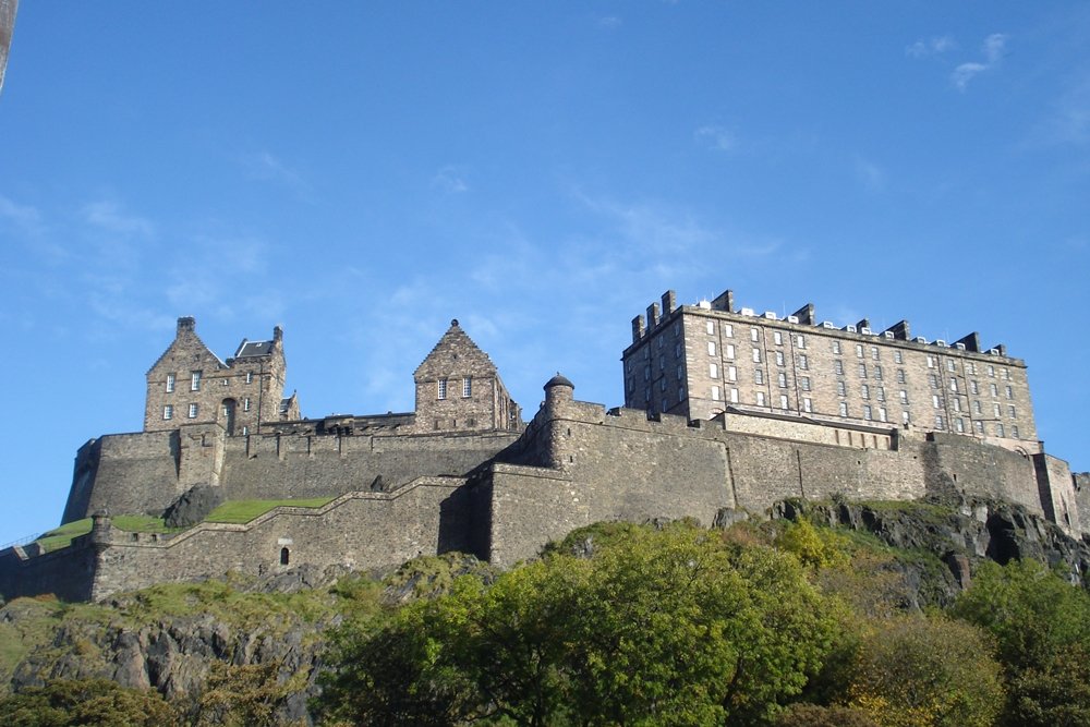 Amazon.com: A Visit to Edinburgh Castle in Scotland (Photo Gallery ... Amazon.com: A Visit to Edinburgh Castle in Scotland (Photo Gallery ...