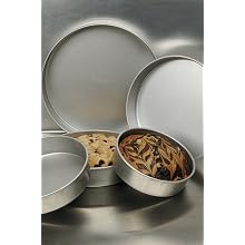 Focus Foodservice Commercial Bakeware 9 by 2-Inch Round Cake Pan